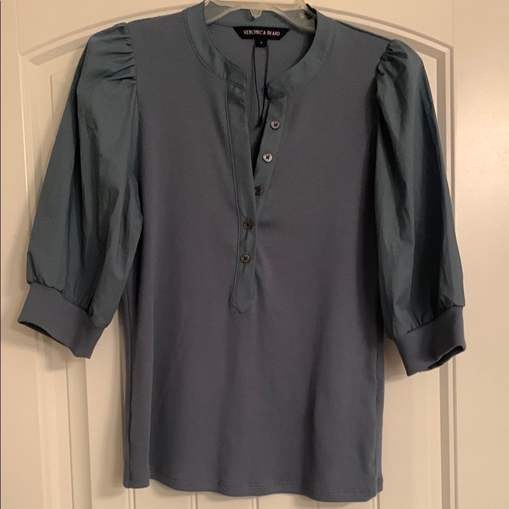 NWOT Veronica Beard top